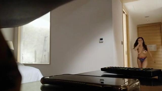 Horny Wife Watching Waiter Dare Cock Nude – Desi Viral Sexvdo